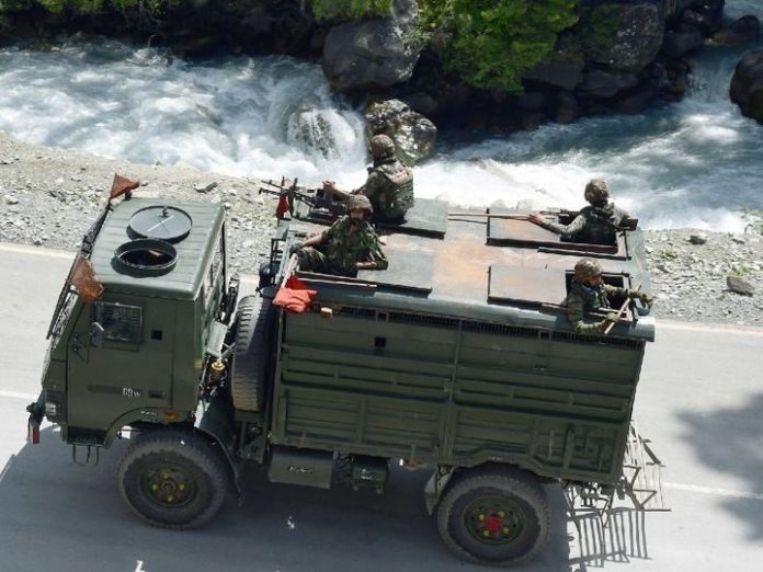 भारत के सामने झुका चीन, बातचीत में इन 5 पॉइंट्स पर बनी सहमती 4 भारत के सामने झुका चीन, बातचीत में इन 5 पॉइंट्स पर बनी सहमती