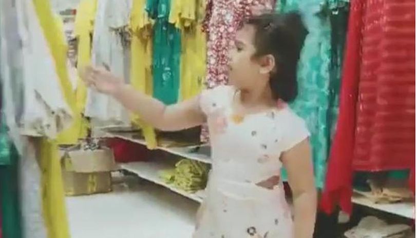 दुबई में मोहम्मद शमी को आई बेटी की याद, हसीन जहां ने कहा..... 4 दुबई में मोहम्मद शमी को आई बेटी की याद, हसीन जहां ने कहा.....