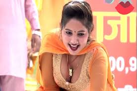 'हटा सावन की घटा' पर पर सुनीता बेबी ने किया जबरदस्त डांस, लोगों ने कहा सपना चौधरी भी फेल 2 'हटा सावन की घटा' पर पर सुनीता बेबी ने किया जबरदस्त डांस, लोगों ने कहा सपना चौधरी भी फेल