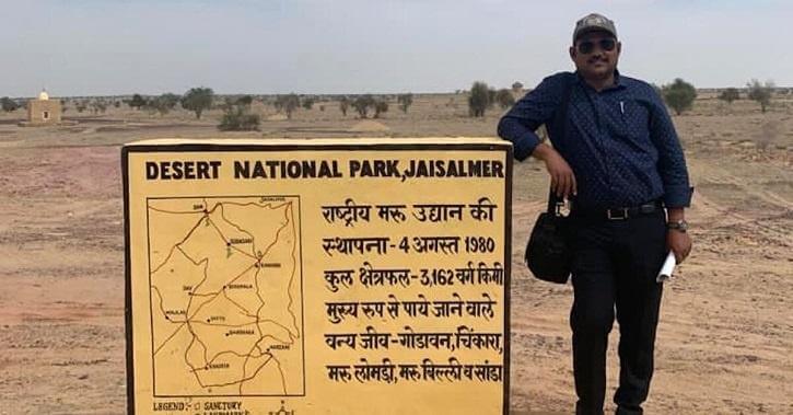 घर की छत फुस की, पिता पीते थे शराब, अख़बार बेच की पढ़ाई आज है Ifs ऑफिसर