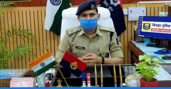 आईपीएस संतोष कुमार ने अपने It स्किल्स से पुलिस को बना दिया Digital 1 आईपीएस