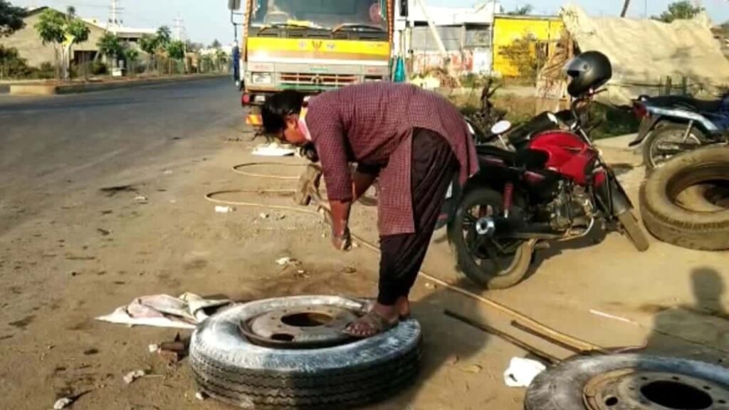 आदिलक्ष्मी