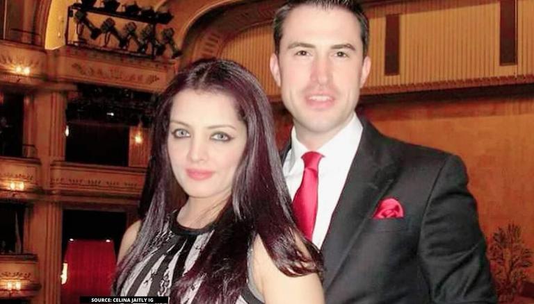 शादी के पहले ही प्रेग्नेंट हो चुकी थीं ये बॉलीवुड एक्ट्रेस, सच्चाई पता होते हुए भी पति ने थामा साथ, एक का सलमान खान के परिवार से है रिश्ता 2 शादी के पहले ही प्रेग्नेंट हो चुकी थीं ये बॉलीवुड एक्ट्रेस, सच्चाई पता होते हुए भी पति ने थामा साथ, एक का सलमान खान के परिवार से है रिश्ता