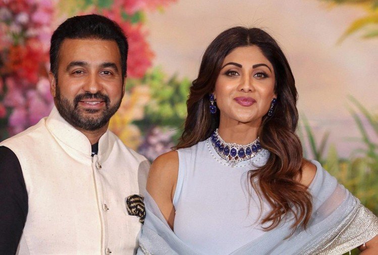 शर्लिन चोपड़ा ने राज कुंद्रा व शिल्पा के खिलाफ दर्ज करायी Fir, यौन शोषण व पेमेंट न देने का लगाया आरोप
