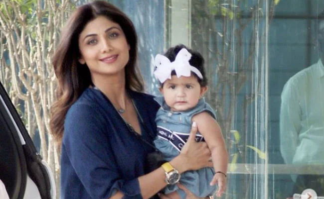 Shilpa Shetty को देख जब फूट-फूट कर रोने लगी बेटी Samisha, कैमरें में कैद हुआ भावुक कर देने वाला वीडियो
