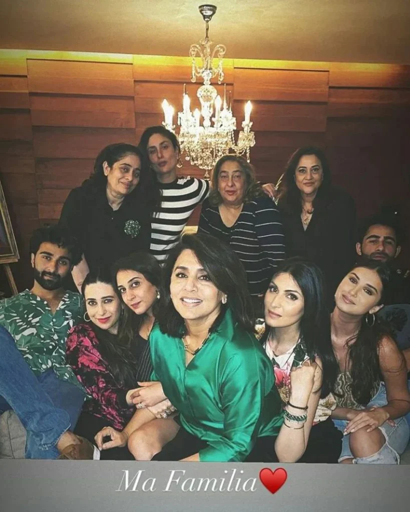 आलिया नहीं बल्कि इस एक्ट्रेस को रणबीर की दुल्हन बनाना चाहती हैं Kareena Kapoor, बेटे के जन्मदिन पर किया खुलासा 5 आलिया नहीं बल्कि इस एक्ट्रेस को रणबीर की दुल्हन बनाना चाहती हैं Kareena Kapoor, बेटे के जन्मदिन पर किया खुलासा