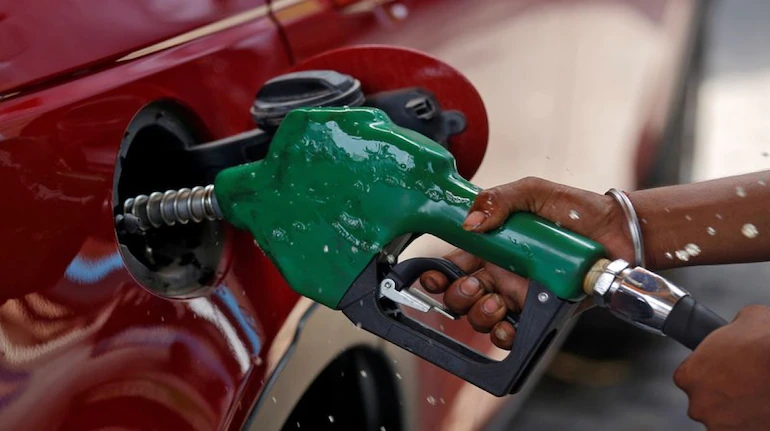 डीजल में आया 25 रुपए का भारी उछाल Diesel Price Hike