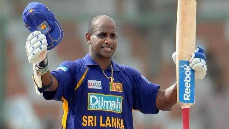 Cricket के 4 ऐसे धुरंधर बल्लेबाज, जिन्होंने गेंदबाजी में बनाए अनोखे रिकॉर्ड्स, 2 ने दो बार लिया 5 विकेट 2 Cricket