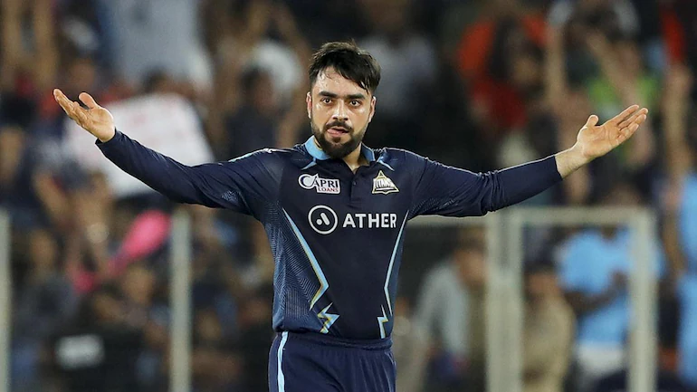 आखिर फाइनल मैच में Rashid Khan इंसान से कैसे बन जाते है मशीन? आंकड़े दे रहे हैं गवाही 4 आखिर फाइनल मैच में Rashid Khan इंसान से कैसे बन जाते है मशीन?