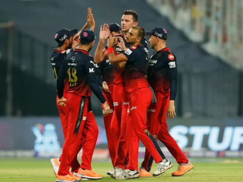 आईपीएल ख़िताब जीतने का सपना एक बार फिर हुआ चकनाचूर, बैंगलोर की टीम बनाया इस हार के साथ शर्मनाक रिकॉर्ड