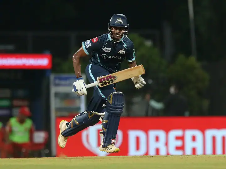 Gtvspbks: पंजाब के खिलाफ Sai Sudharsan ने जड़ा अपना पहला आईपीएल अर्धशतक, सोशल मीडिया पर फैंस कर रहे है जमकर तारीफ 2 Sai Sudharsan