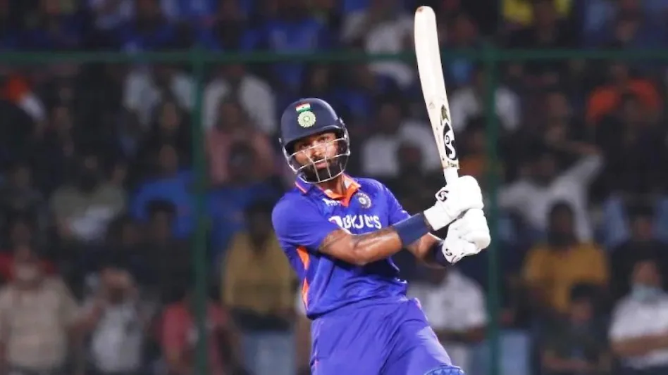 Sa के खिलाफ शानदार प्रदर्शन कर Team India के इन खिलाड़ियों को मिलेगा T20 Wc का टिकेट, एक की उम्र हैं 37 साल 2 Team India के इन खिलाड़ियों ने टी20 वर्ल्ड कप के लिए ठोकी दावेदारी