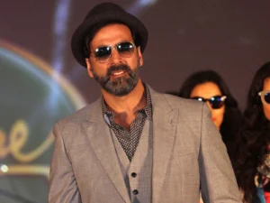 फ्लॉप होती फिल्मों के बावजूद सबसे ज्यादा फीस लिए जाने पर Akshay Kumar ने दिया बयान, कहा - 'मेरे 8 घंटे बाकी स्टार्स के 14-15 घंटो के....