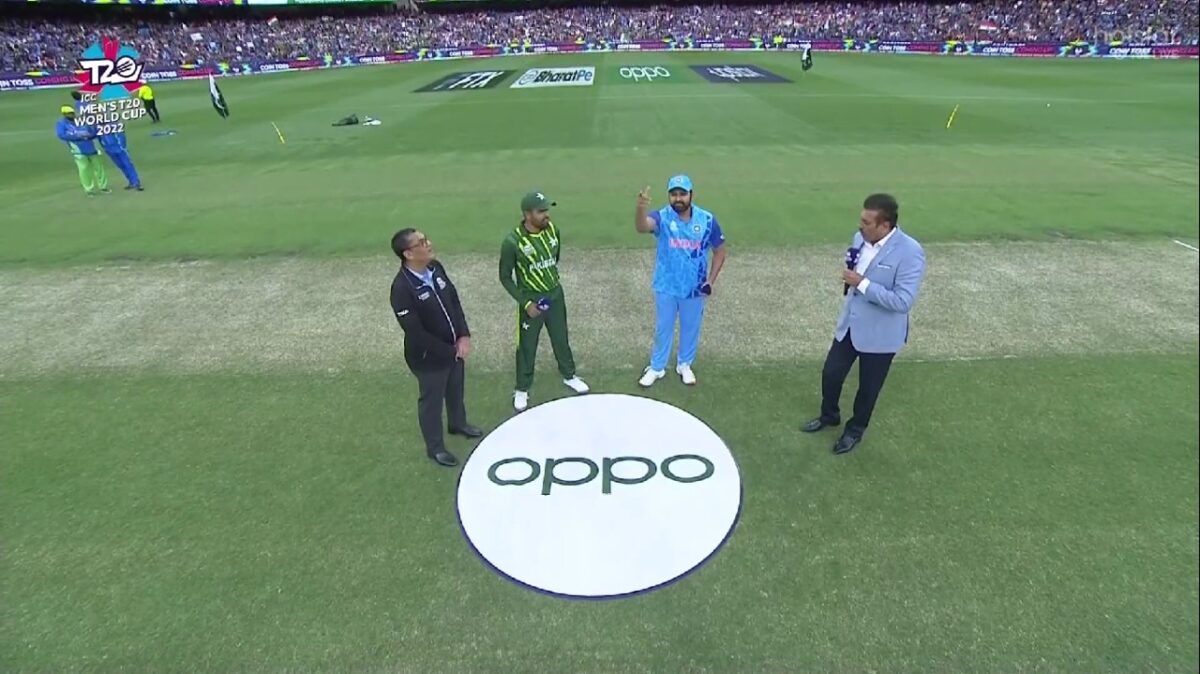 पाकिस्तानी दिग्गज खिलाड़ी नहीं पचा पा रहे भारत से हार,आकिब जावेद ने Rohit Sharma पर टॉस में बेईमानी का लगाया आरोप