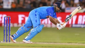 Ind Vs Nz : न्यूज़ीलैंड के खिलाफ फ्लॉप होने पर अगले मुकाबले में होगी Rishabh Pant की छुट्टी, ये युवा खिलाड़ी संभालेंगा टीम की ओपनिंग ∼