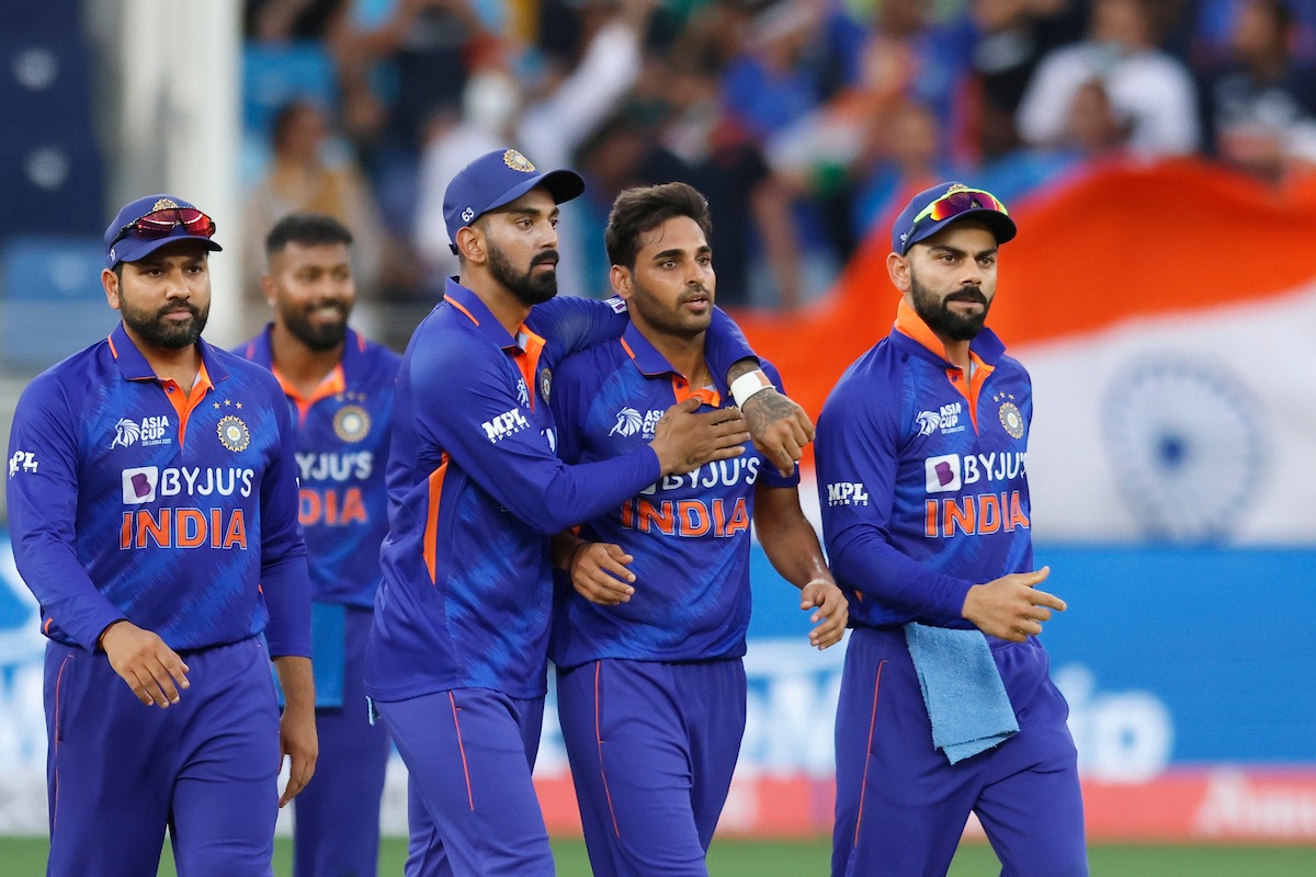 टीम इंडिया की पोल खोलना चेतना शर्मा के लिए पड़ा मंहगा, चीफ सेलेक्टर की नौकरी पर अब लटकी तलवार 3 टीम इंडिया की पोल खोलना Chetan Sharma के लिए पड़ा मंहगा