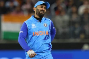 टीम इंडिया के ये 5 खिलाड़ी जो लंबे समय से टीम से चल रहे हैं बाहर, इस वर्ष ले सकते हैं अंतरराष्ट्रीय क्रिकेट से संन्यास