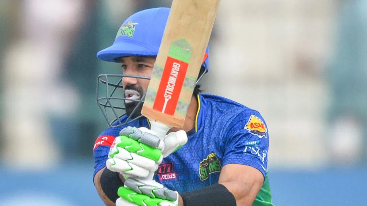 Psl: विराट कोहली के आरसीबी को हराने वाले बेन कटिंग ने लगाया 107 मीटर लंबा छक्का