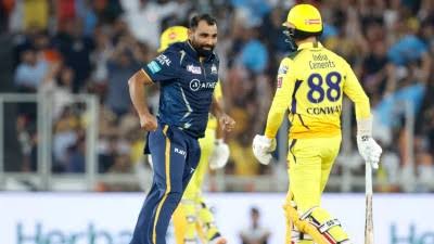 Csk के खिलाफ पहले मैच में मोहम्मद शमी ने बनाया खास रिकॉर्ड, पहला विकेट लेकर Ipl में रचा खास इतिहास 4 Csk के खिलाफ पहले मैच में मोहम्मद शमी ने बनाया खास रिकॉर्ड, पहला विकेट लेकर Ipl रचा खास इतिहास