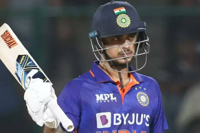 Ind Vs Aus: चौथे टेस्ट में भारतीय टीम करेगी 2 बड़े बदलाव, एक खिलाड़ी का होगा डेब्यू 2 Ind Vs Aus: तीसरे टेस्ट मैच में मिली हार के बाद भारतीय टीम कर सकती है अपने टीम में ये बदलाव