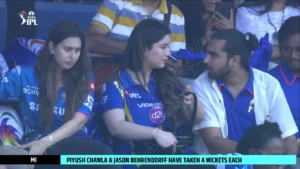 भाई अर्जुन के डेब्यू  मैच में मिस्ट्री बॉय के साथ पहुंची Sara Tendulkar, जानिए आखिर कौन है ये शख्स 