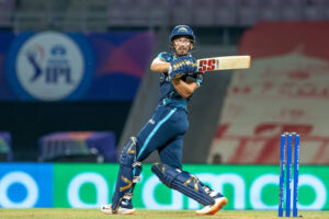  Abhinav Manohar : पिता ने जूते बेचकर पाला पेट, बनाया नंबर 1 क्रिकेटर, चोट के साथ जमाया शतक, अब बनाया हार्दिक पांड्या को मैच विनर 