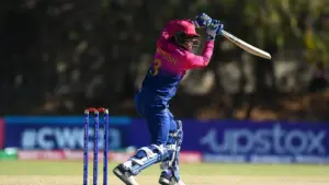 टीम इंडिया से गद्दारी कर इस देश के लिए खेलने पहुंचा ये खिलाड़ी! न्यूजीलैंड के खिलाफ डेब्यू कर गेंदबाजों कर दी जमकर कुटाई 2 Aryansh Sharma
