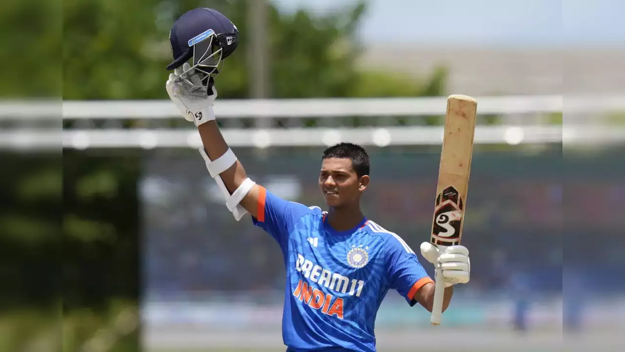 शुभमन गिल के साथ दक्षिण अफ्रीका के खिलाफ टी20 में कौन करेगा ओपनिंग? टीम मैनेजमेंट ने दिए संकेत 3 Yashasvi Jaiswal, Team India