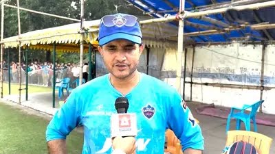 Video : &Quot;खिलाड़ी बनना है तो क्रिकेट..&Quot; सौरव गांगुली ने पाकिस्तान टीम को दी खास सलाह, बताया कैसे बनाए रन  2 Saurav Ganguly