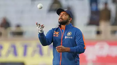 लोग कहते थे अगला सचिन तेंदुलकर और वीरेंद्र सहवाग, लेकिन अब टीम इंडिया में नहीं मिल रहा मौका 3 Prithvi Shaw