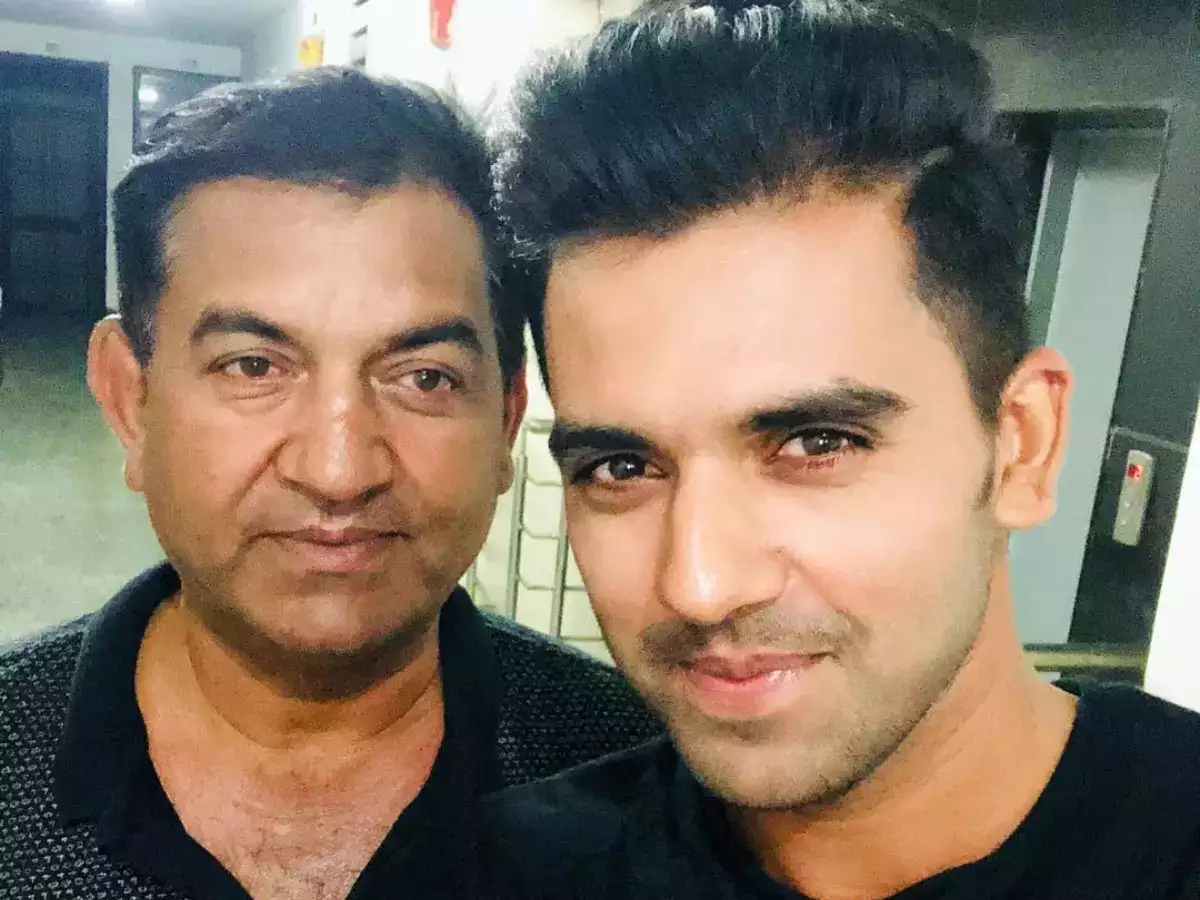 बड़ी खबर - दक्षिण अफ्रीका सीरीज से पहले टीम इंडिया को लगा बड़ा झटका, ये तेज गेंदबाज अचानक से हुआ बाहर 3 Deepak Chahar