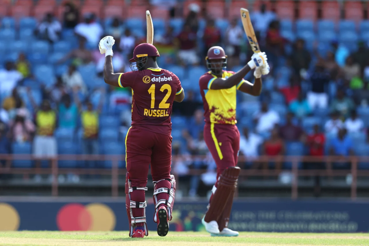 Wi Vs Eng: फिल साल्ट और हैरी ब्रूक ने उड़ाए कैरेबियाई खिलाड़ियों के तोते, इंग्लैंड ने वेस्टइंडीज को 7 विकेट से रौंदकर दर्ज की जीत 2 Wi Vs Eng