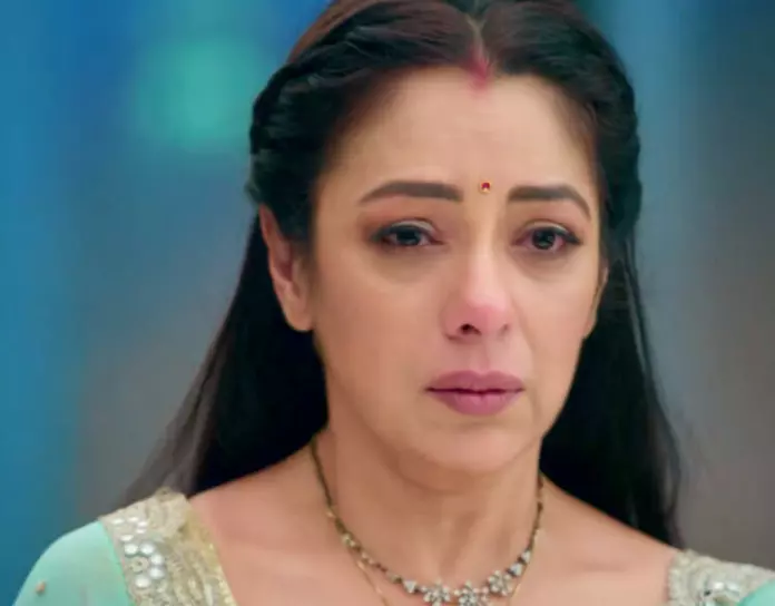 अनुपमा में आया 5 साल का लीप, गुमनामी में जीवन बिताने विदेश पहुंची एक्ट्रेस, तो सीरियल में डुप्लीकेट 'अनुपमा' की हुई एंट्री  2 Anupma