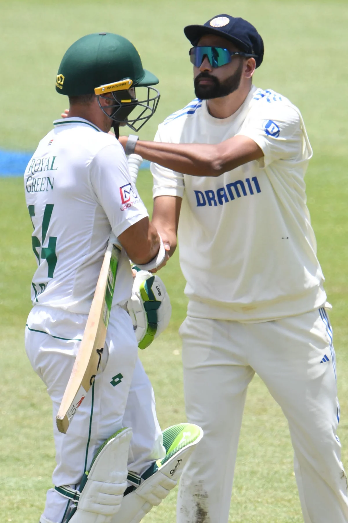 Video: दक्षिण अफ्रीका का पलड़ा भारी होता देख बौखलाए रोहित शर्मा, गुस्से में भारतीय खिलाड़ियों को दी गंदी-गंदी गालियां 3 Ind Vs Sa