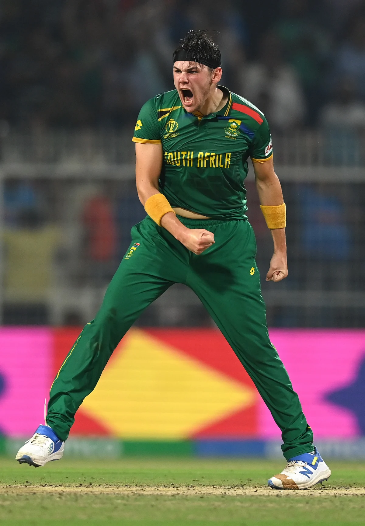 Ipl 2024 : ऑक्शन के 8 दिन बाद नीता अंबानी को आया होश, इस खिलाड़ी पर करोड़ों लुटा पकड़ा अपना माथा 3 Gerald Coetzee