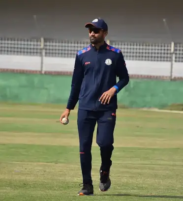 Ipl 2024 Auction: राजस्थान रॉयल्स ने अनकैप्ड खिलाड़ी शुभम दुबे पर लगाया बहुत बड़ा दांव, महज इतने करोड़ में खरीदा विराट कोहली की टक्कर का बल्लेबाज 2 Shubham Dubey