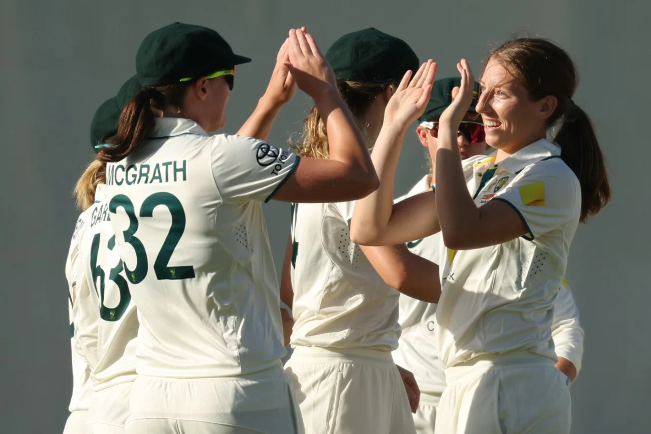 Wpl 2024 से पहले दिल्ली की इस खिलाड़ी ने बल्लेबाजी से उठाया गर्दा, ठोका दोहरा शतक, पंत को भी इस मामले में छोड़ा पीछे 