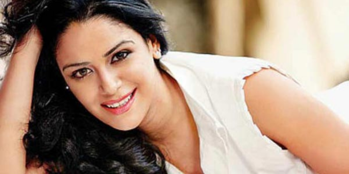 बॉलीवुड की इन 10 एक्ट्रेसेस के Mms हो चुके है लीक, सरेआम दूसरे मर्दों के साथ अश्लील हरकत करती आई थी नजर 