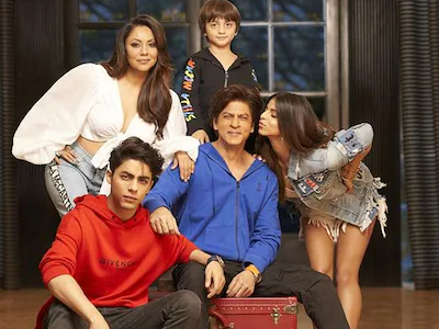 शाहरूख है मुस्लिम और गौरी हैं हिंन्दू, आखिर किस धर्म का पालन कर रहे हैं खान परिवार के तीनों बच्चे! सामने आई कड़वी सच्चाई 