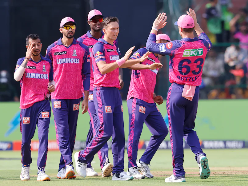 Video: 'नाटू-नाटू ..' जीत की खुशी में राजस्थान रॉयल्स पर चढ़ा 'Rrr' का खुमार, सभी खिलाड़ियों ने जमकर किया डांस 3 Rajasthan Royals