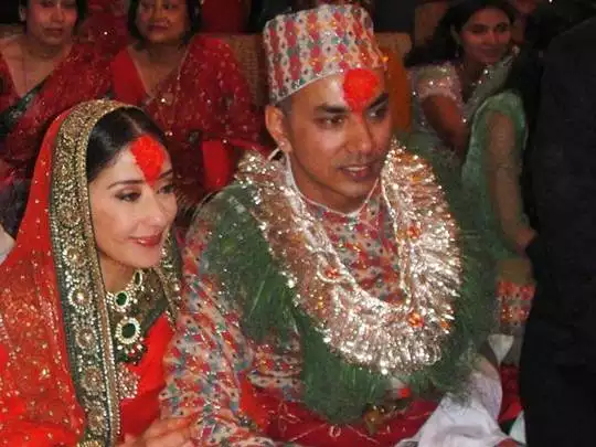 शादी के 6 महीने बाद ही पति बन बैठा मनीषा कोइराला का दुश्मन, फिर मौत के मुंह से निकलकर आई एक्ट्रेस, अब किया कमबैक 