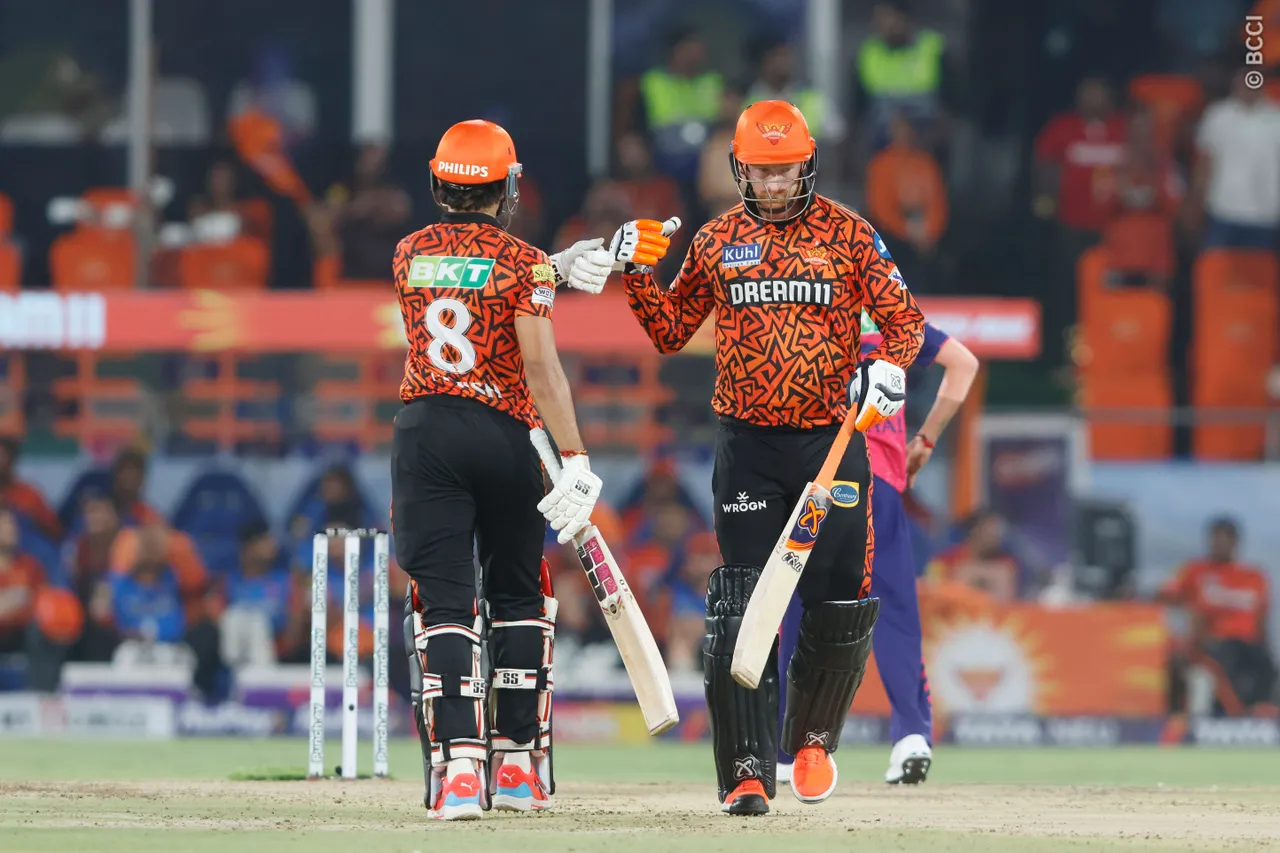 Srh Vs Rr: हैदराबाद ने ध्वस्त किया राजस्थान का विजयरथ, महज 1 रन से जीता आखिरी गेंद तक चला रोमांचक मुकाबला 2 Srh Vs Rr