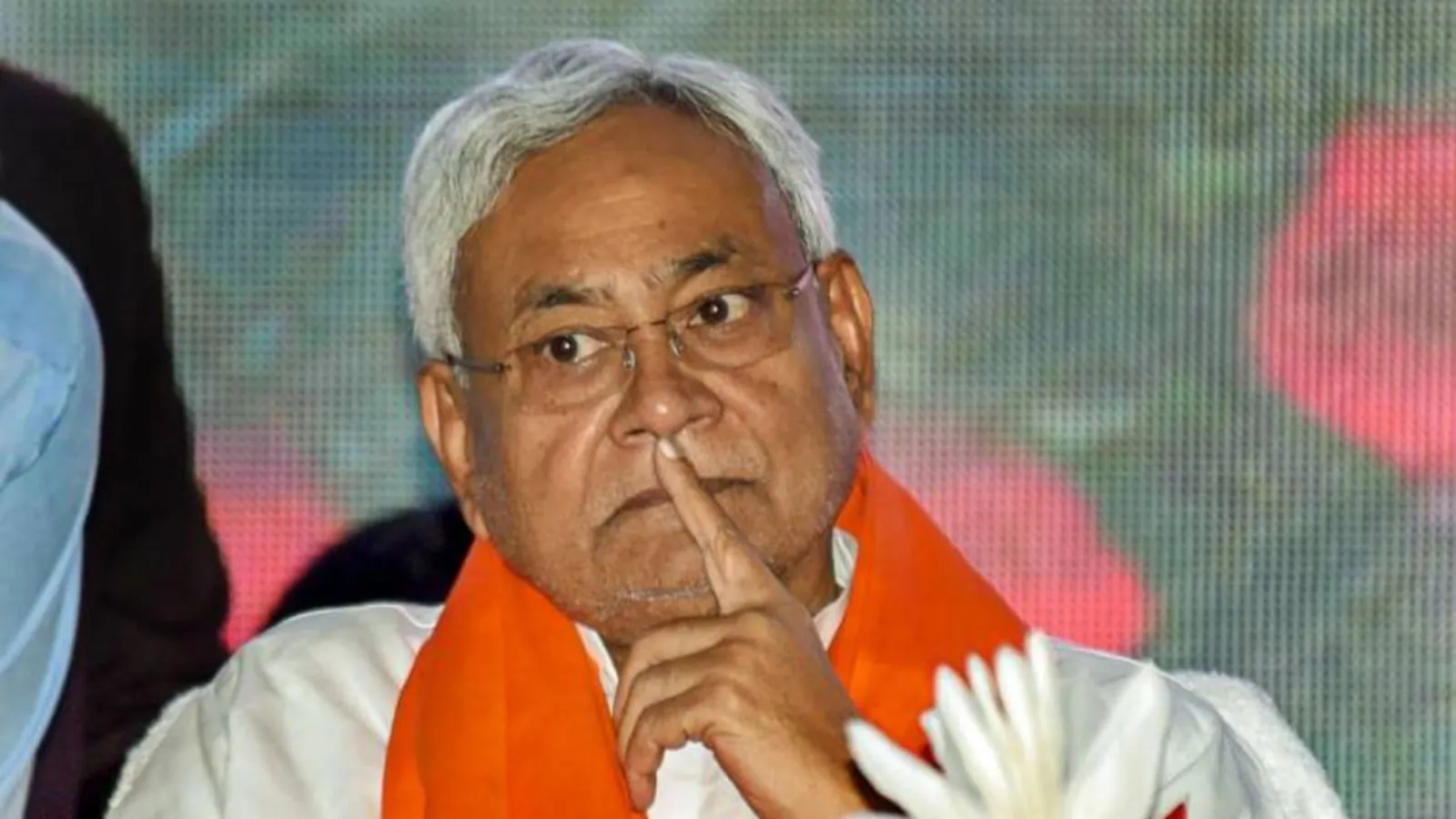 हाई कोर्ट ने नीतीश सरकार पर चलाया हथोड़ा, बिहार में की ऐसी कार्यवाही, नेता का हुआ बुरा हाल 2 Nitish Kumar