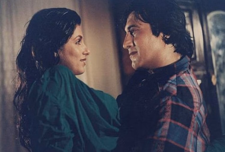 रोमांटिक सीन शूट करते वक्त बेकाबू हो गए थे ये बॉलीवुड स्टार्स, कट होने के बाद भी करते रहे थे किस 5 रोमांटिक सीन शूट करते वक्त बेकाबू हो गए थे ये बॉलीवुड स्टार्स, कट होने के बाद भी करते रहे थे किस