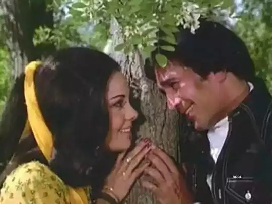 जब राजेश खन्ना संग मुमताज की नजदीकी देख चिढ़ गई थी डिंपल कपाड़िया, गुस्से में उठा लिया था दिल दहला देने वाला कदम 