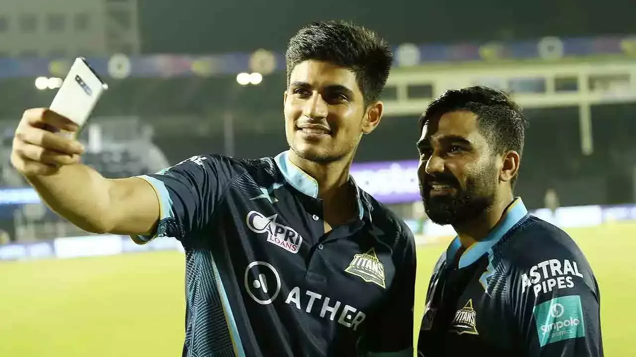 भारतीय फैंस को मिली बुरी खबर, रोहित-विराट-जडेजा के बाद ये 4 खिलाड़ी अचानक टीम इंडिया से हुए बाहर 4 Team India