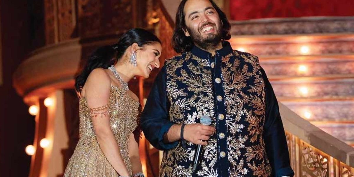 दुनियाभर से आए मेहमानों पर अंबानी ने लुटाए सोने-चांदी, बनवाए महंगे-महंगे गिफ्ट्स, तोहफों की कीमत जान चकरा जाएगा सिर 2 Ambani Return Gifts