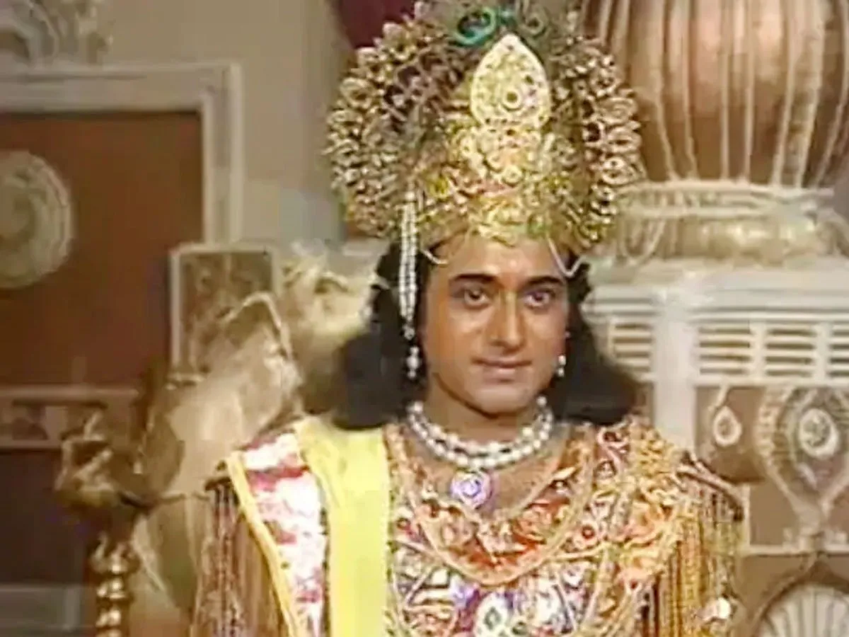 भगवान श्रीकृष्ण का किरदार निभाकर फेमस हुए ये स्टार्स, एक एपिसोड के लिए लेते थे इतनी फिस, जानकर नहीं होगा यकीन  2 Nitish Bhardwaj