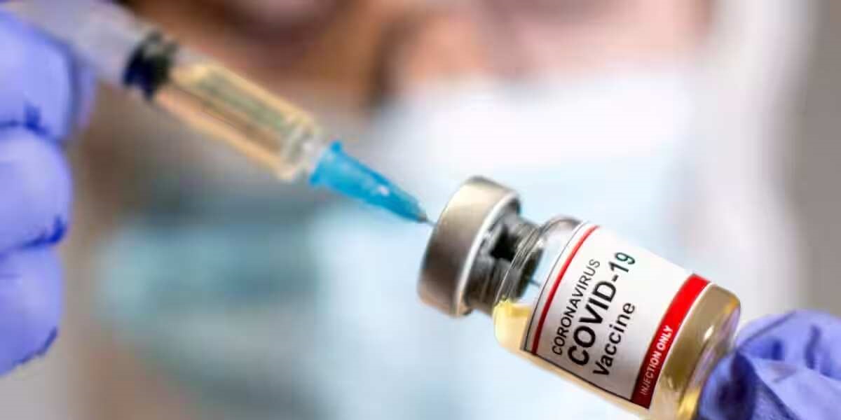 त्योहारों के बीच Covid-19 ने एक बार फिर पकड़ा जोर, अस्पतालों में रोज बढ़ रही मरीजों की संख्या, दो दिन में बढ़े इतने केस 2 America