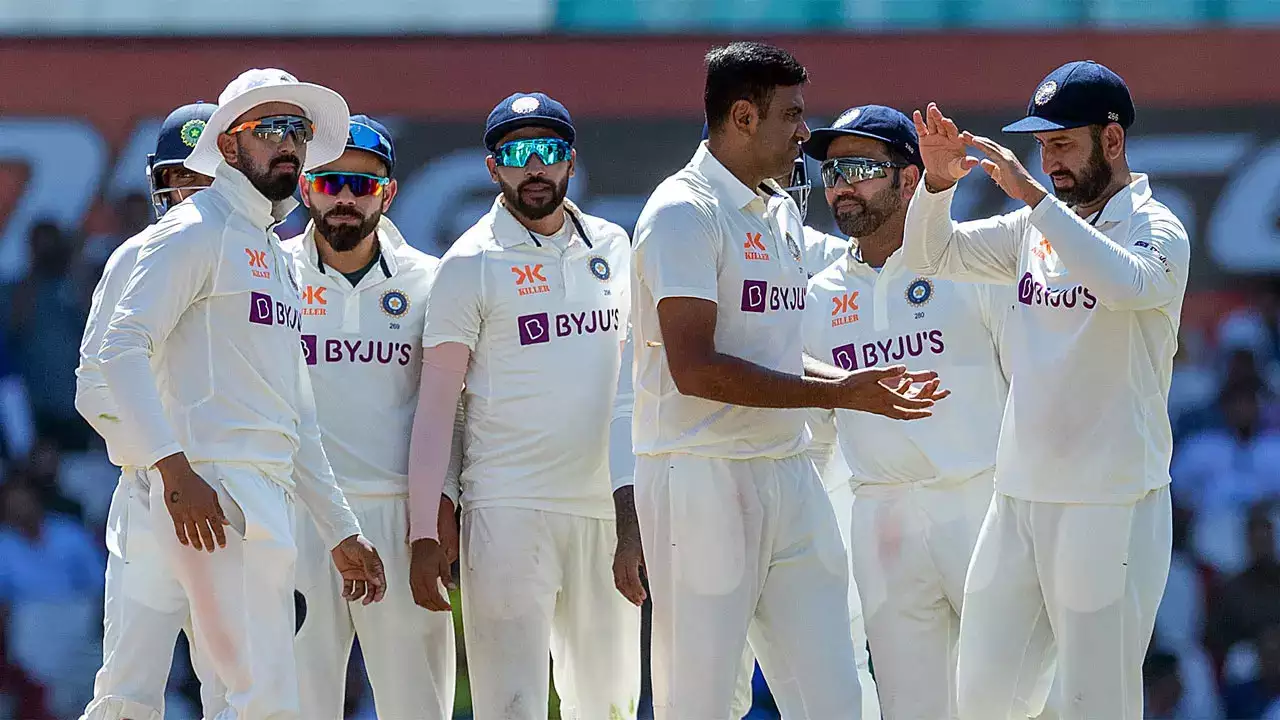 बांग्लादेश के खिलाफ टेस्ट मैच के लिए इन 7 खिलाड़ियों के नाम का हुआ ऐलान, अय्यर-शमी समेत कई दिग्गज खिलाड़ी बाहर 3 Team India Test